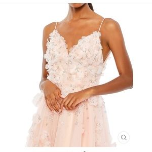 Mac Duggal floral dress. Never worn. Tags still on dress.